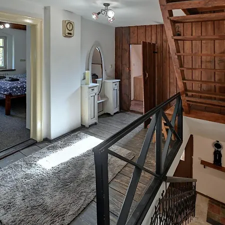 Ema Domek alpejski *